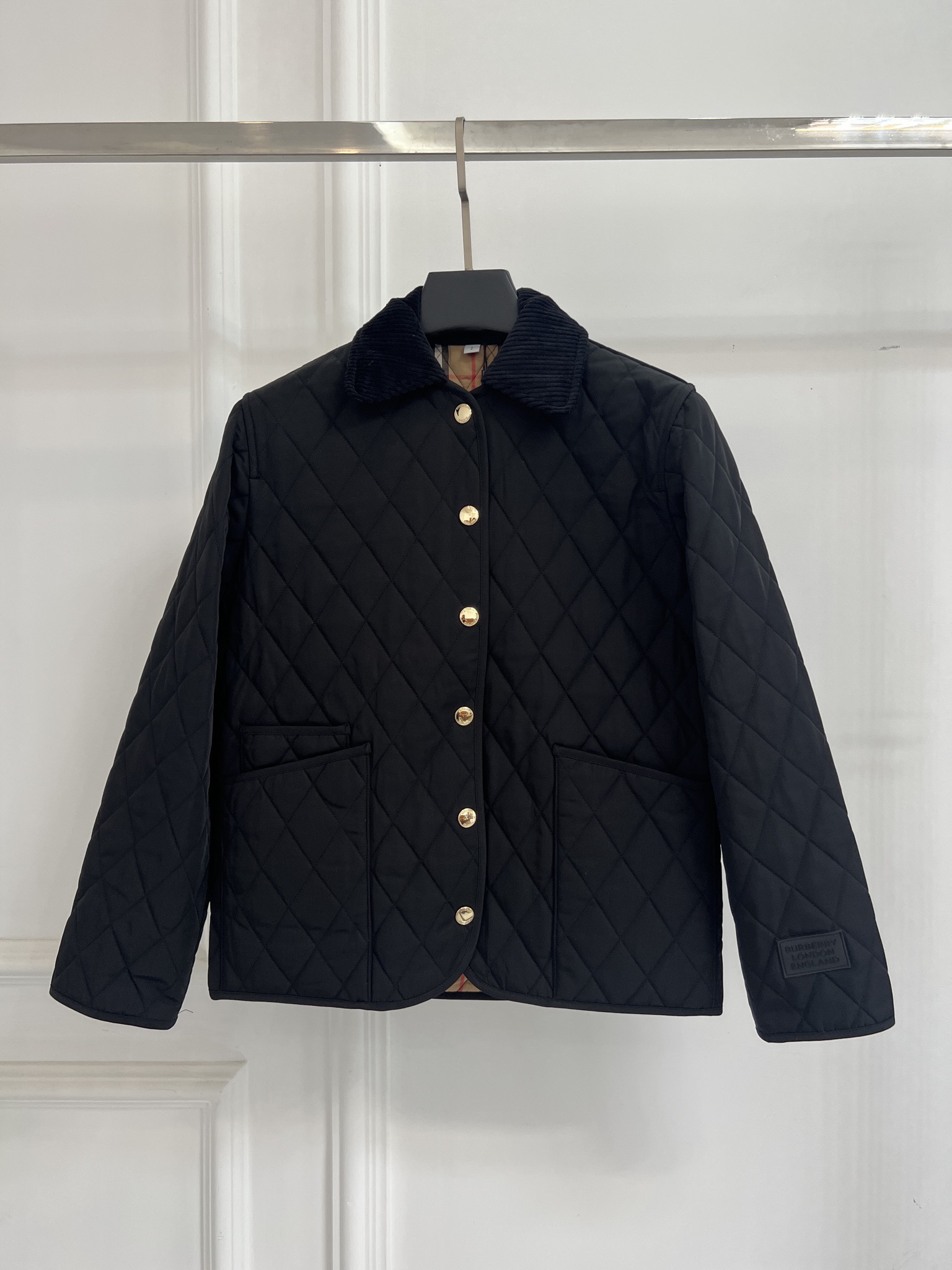 버버리(BURBERRY) 퀼팅 다이아 패턴 자켓 의류