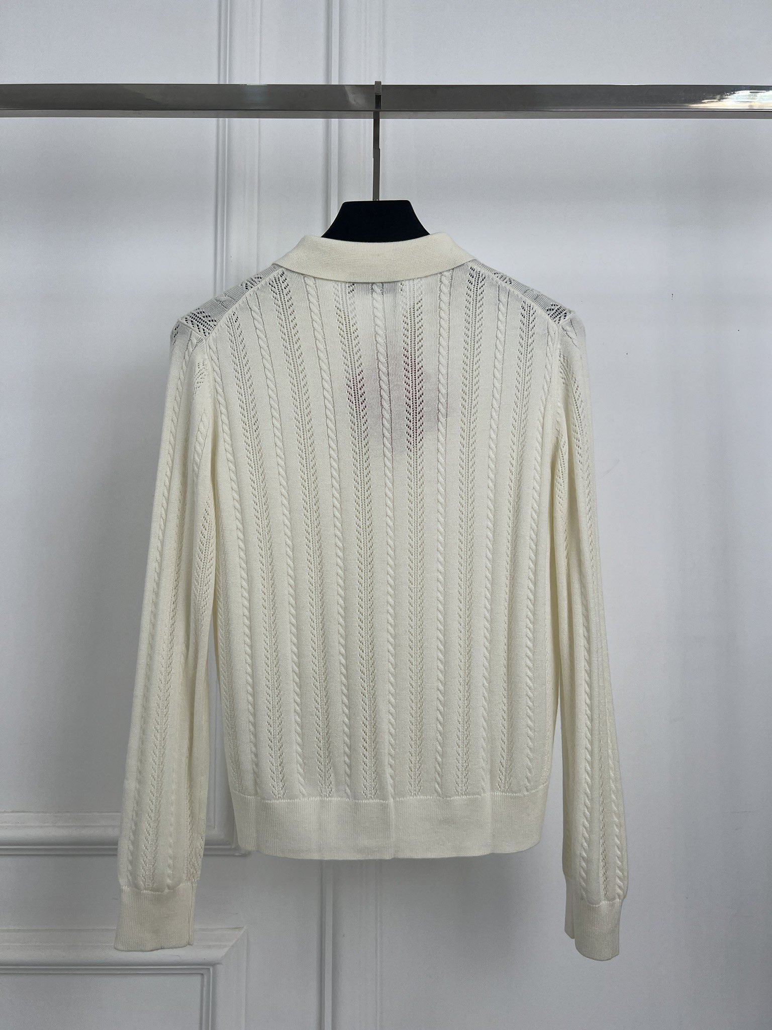 미우미우(MIU MIU) 로고 버튼 캐시미어 니트 가디건 의류