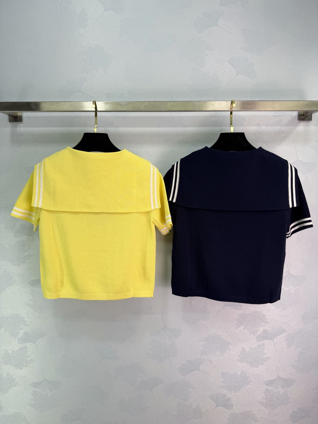 miumiu 미우미우 숄 케이프 카라 니트 반팔 의류