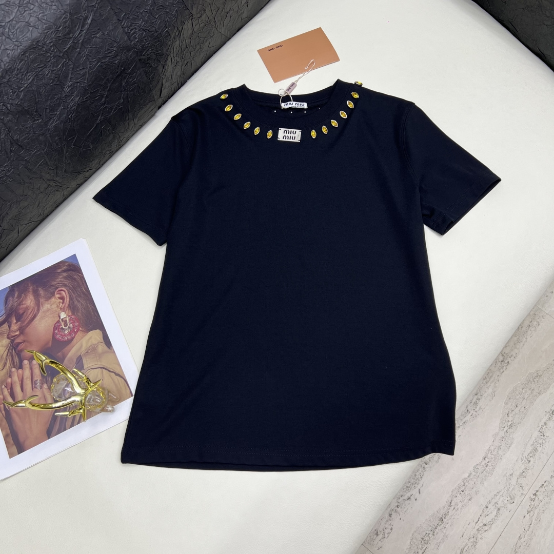 miumiu 미우미우 미니멀 라운드 로고 반팔 티셔츠 의류