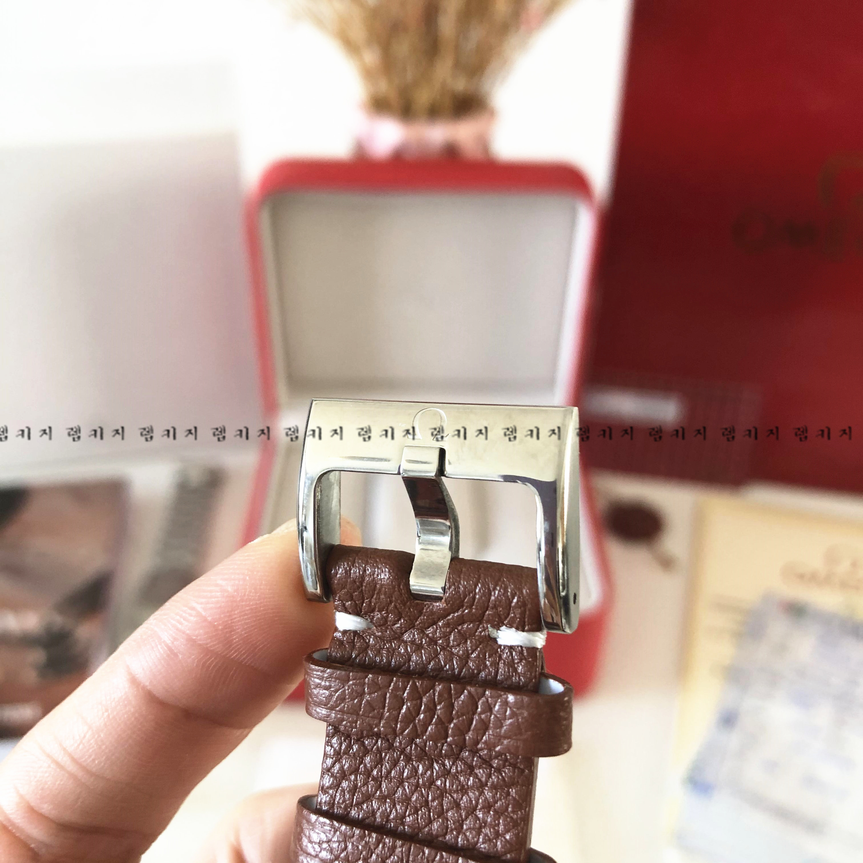 오메가 스피드마스터 프로페셔널 크로노 가죽시계 + 메탈스트랩