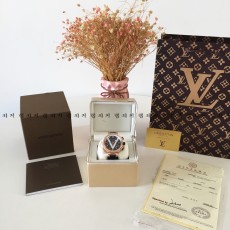 루이비통 땅부르 크로노 블랙 우레탄시계