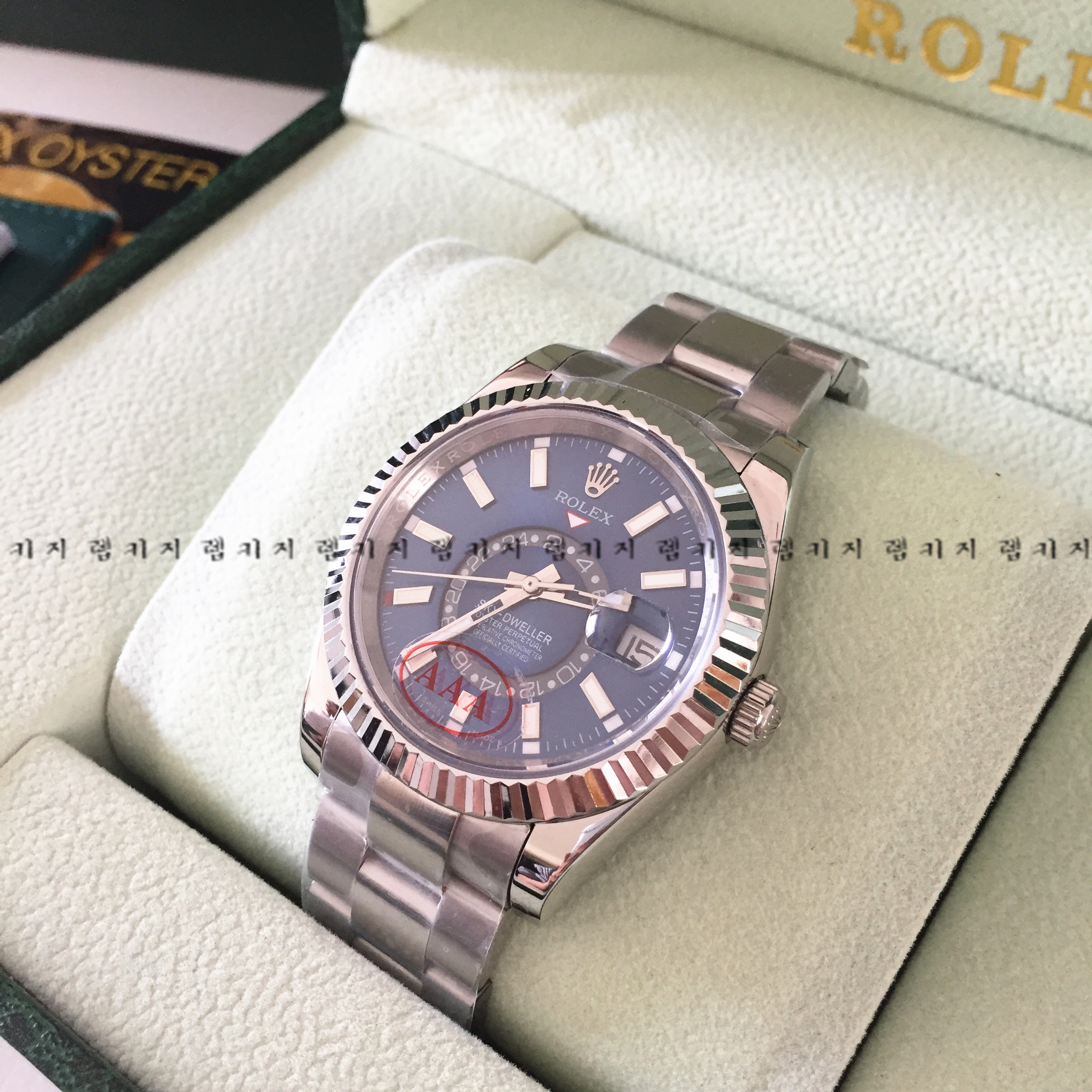 로렉스 스카이드웰러 블루다이얼 은장 메탈시계