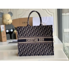 디올 토트백 북토트백