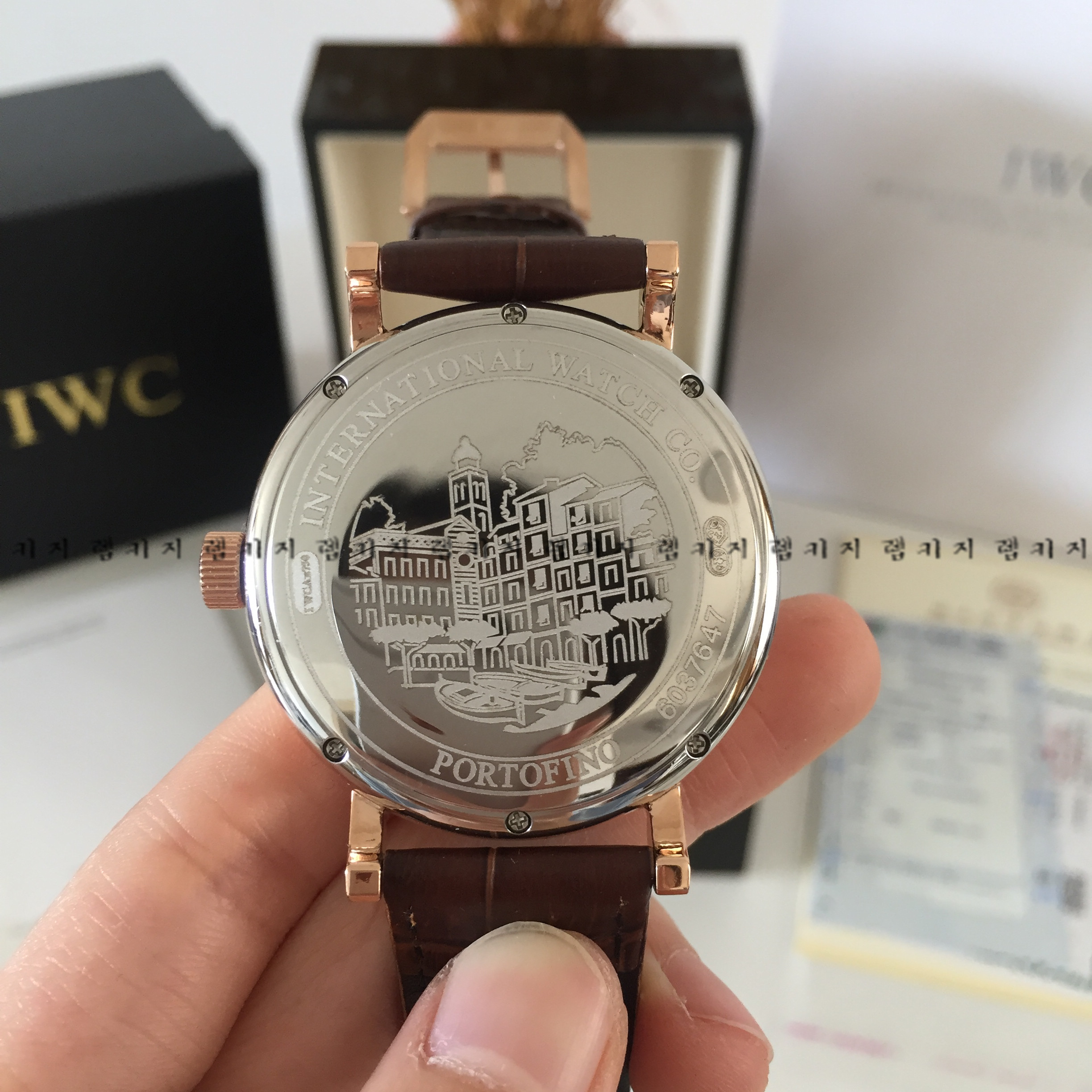 IWC 포르토피노 로즈골드 금장 가죽시계