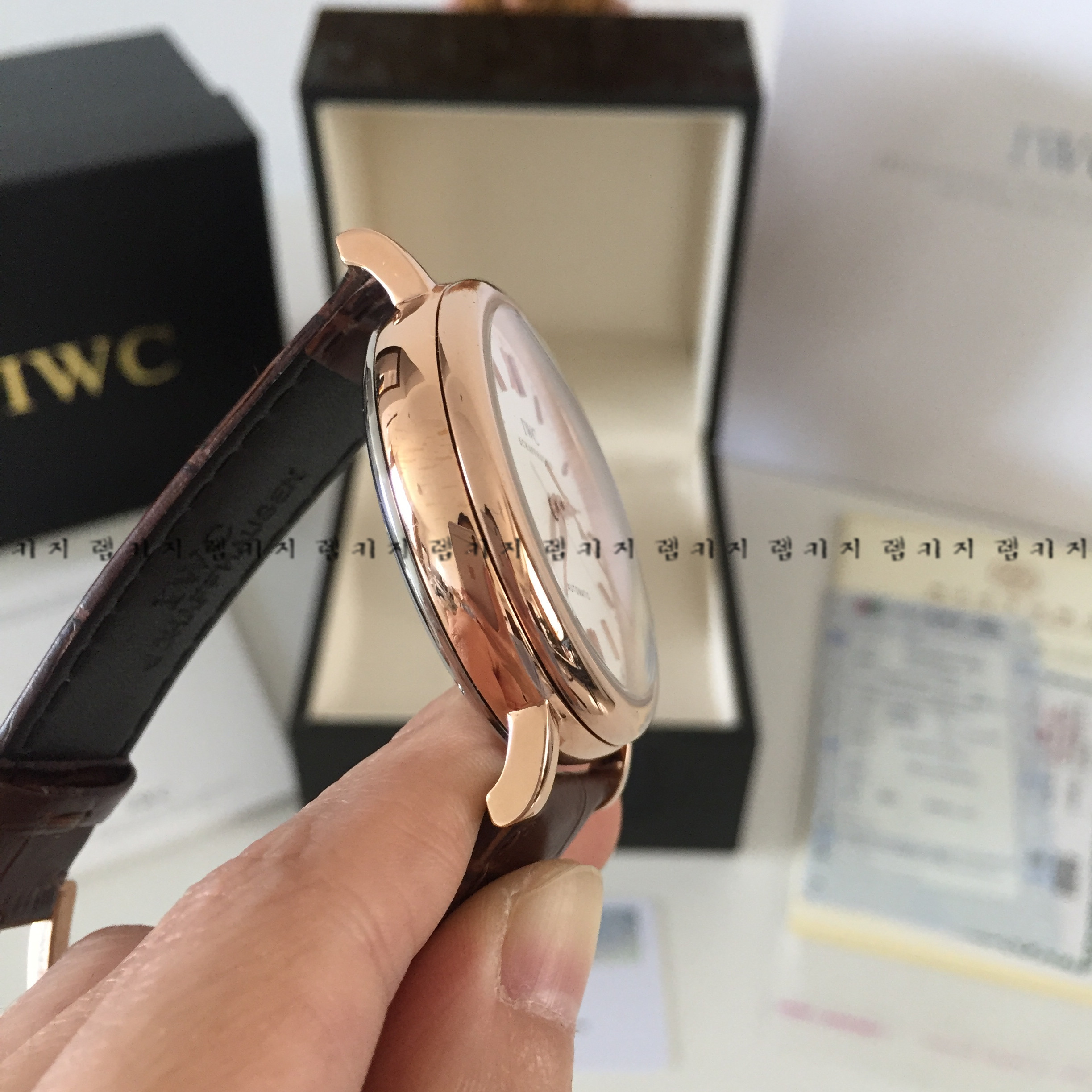 IWC 포르토피노 로즈골드 금장 가죽시계