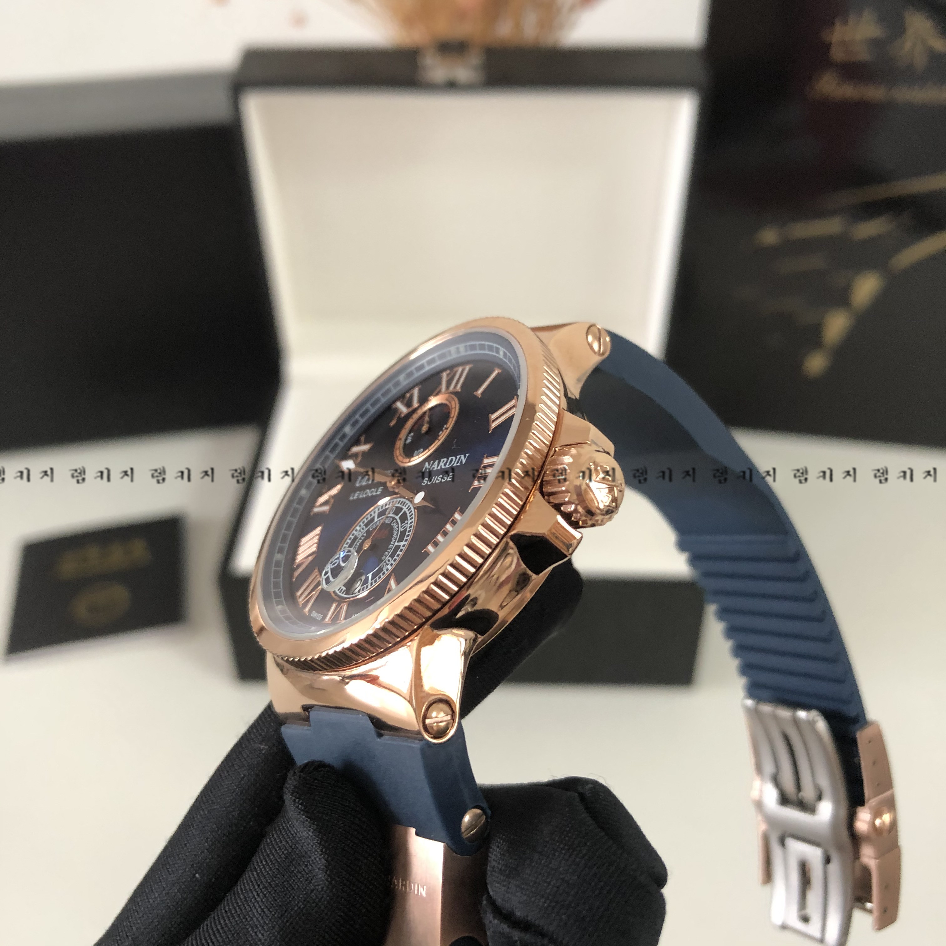 율리스 나르덴 로마 청판 우레탄시계