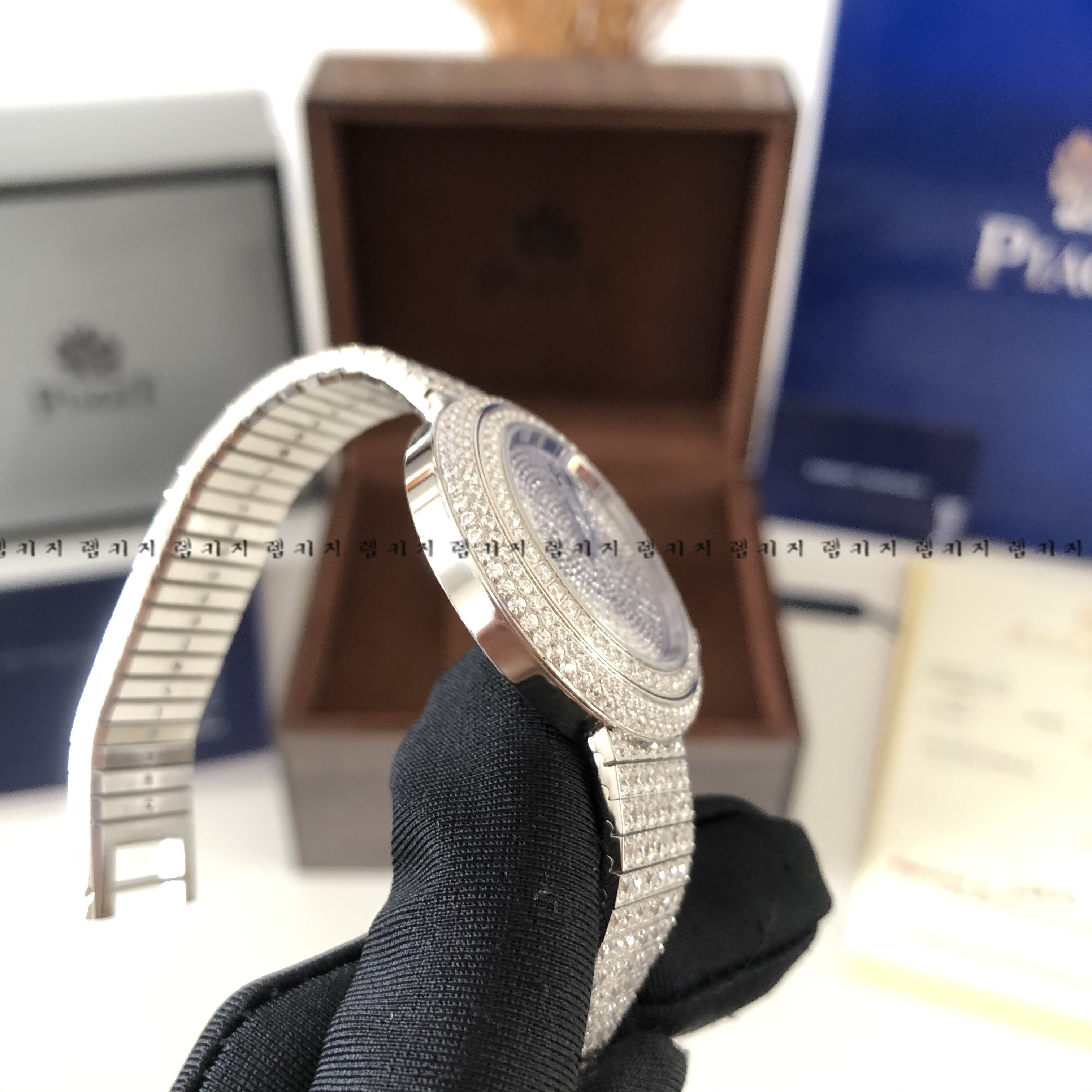 피아제 다이아 큐빅 여성 메탈시계