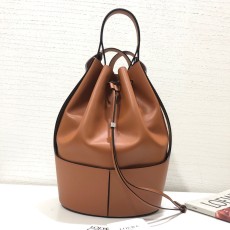 로에베 나파 카프스킨 브라운 리틀 벌룬 토트백