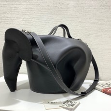 로에베 코끼리 블랙 미니 크로스백