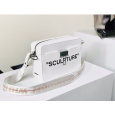 오프화이트 SCULPTURE 화이트 클립 숄더백