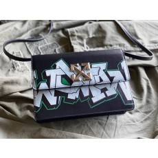 오프화이트 지트니 1.0 우먼프린트 블랙 숄더백