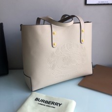 버버리 아카이브 미듐 화이트 레더 토트백