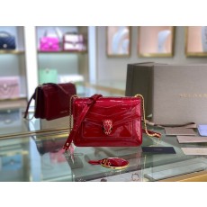 불가리 세르펜티 포에버 레드 미니 체인 숄더백