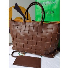 보테가베네타 맥시 까바 브라운 토트백