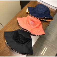 버버리 버킷햇
