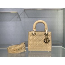디올 Lady Bag