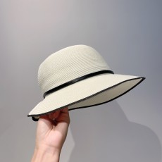 디올 플로피 햇