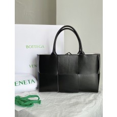 보테가 아르코 토트백