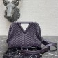 보테가 Triangle Bag