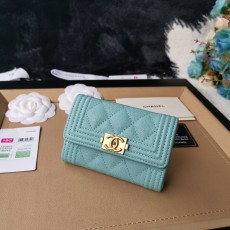 샤넬 보이 카드지갑