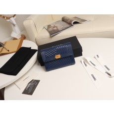 샤넬 보이 쉐브론 똑딱이 지갑