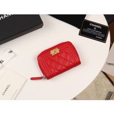 샤넬 보이 지퍼 지갑