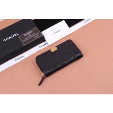 샤넬 그린 골드 로고 보이 지퍼 중지갑