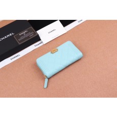 샤넬 그린 골드 로고 보이 지퍼 중지갑