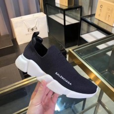 발렌시아가 신상 남여공용용 스니커즈