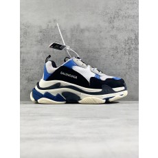 발렌시아가 남여공용용 트리플 S 스니커즈