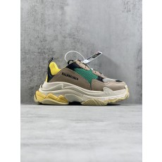 발렌시아가 남여공용용 트리플 S 스니커즈