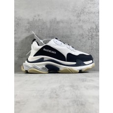 발렌시아가 남여공용용 트리플 S 스니커즈