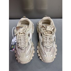 발렌시아가 남여공용 트랙 운동화