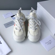 디올 D-CONNECT 스니커즈