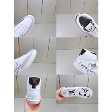 루이비통 Traine 하이탑 운동화