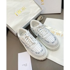 디올 스니커즈 여성