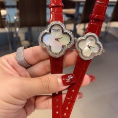 반클리프앤아펠 가죽시계