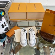 루이비통 스니커즈