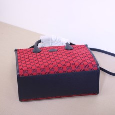 구찌 GG 수프림 토트백