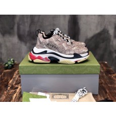 발렌시아가 트리플 S