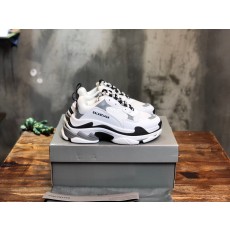 발렌시아가 트리플 S