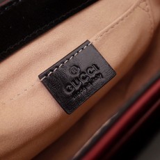 구찌 마리나 크로스백