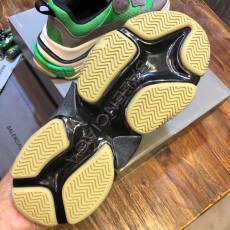 발렌시아가 트리플 S