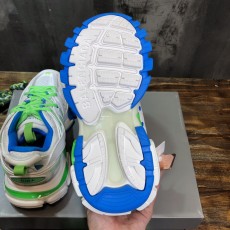 발렌시아가 트리플 S 3.0