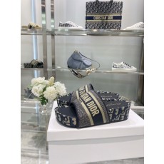 디올 오블리크 탑슬리퍼