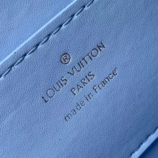 루이비통 TWIST ONE HANDLE M57090