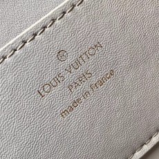 루이비통 TWIST ONE HANDLE M57584