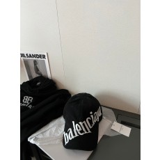 발렌시아가 모자