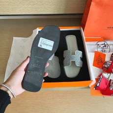 에르메스 슬리퍼